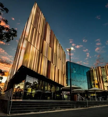 Macquarie University