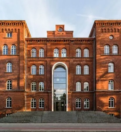 Technical University of Hamburg Mbole
