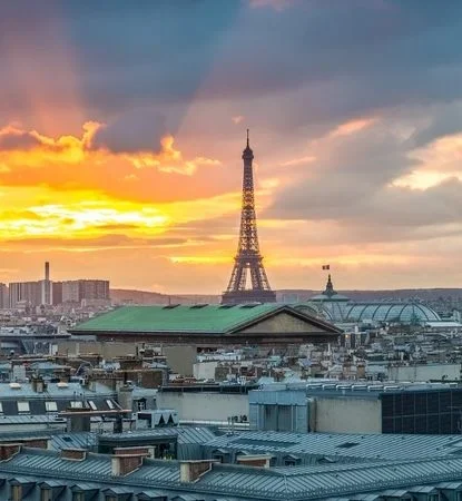 Post Study Work Visa in France-Mobile