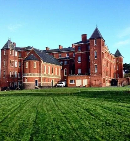 University of Worcester mobile
